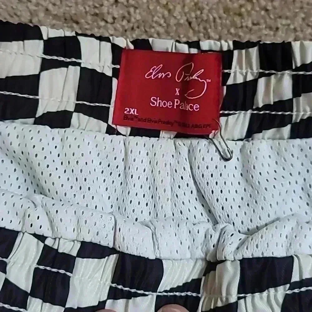 Shoe Palace Elvis Collection Shorts - Picture 3 of 5